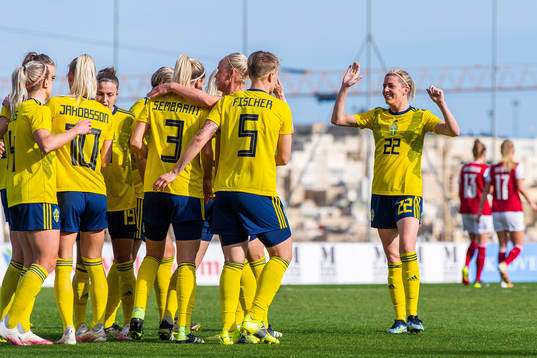 Players of Sweden celebrate