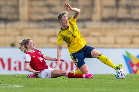 Marie-Therese Höbinger of Austria and Nilla Fischer of