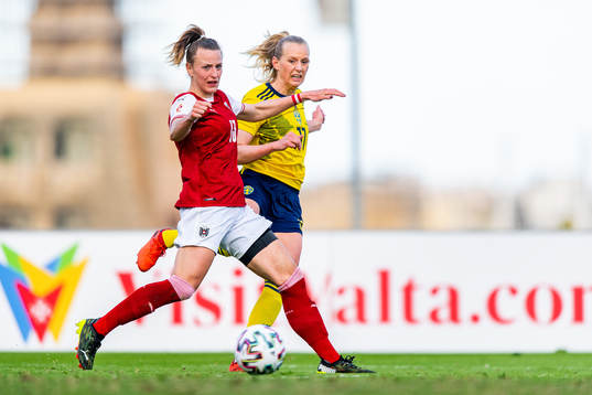 Virginia Kirchberger of Austria and Stina Blackstenius of