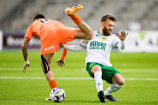 AFC Eskilstunas Marwan Baze och Hammarbys Simon Sandberg