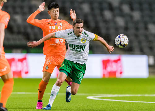 AFC Eskilstunas Kazuki Takahashi och Hammarbys Jeppe