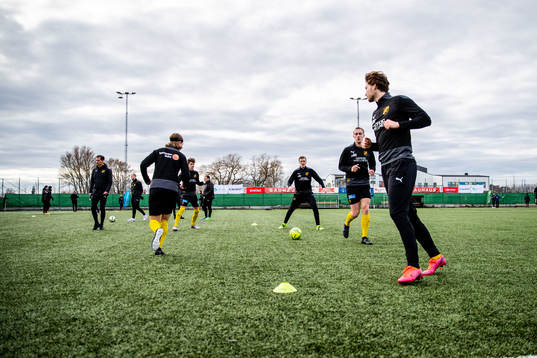 Löddes spelare värmer upp