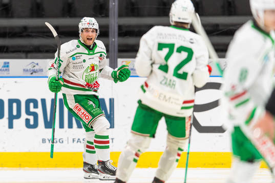 Rögles Simon Ryfors jublar