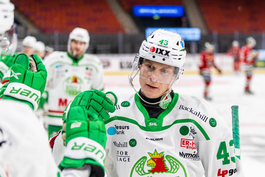 Rögles Olli Palola jublar