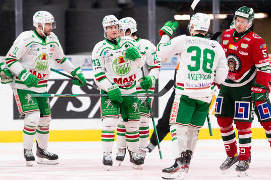 Rögles Olli Palola jublar