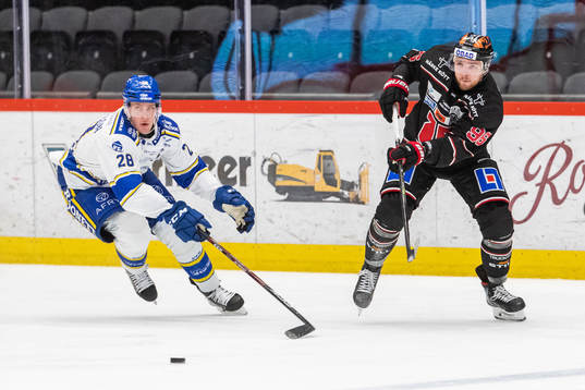 Leksands Mattias Göransson och Örebros Robin Kovacs