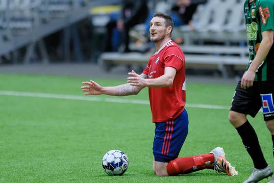 Bläddra bland fler bilder av Fotboll, träningsmatch, Varberg - Öster