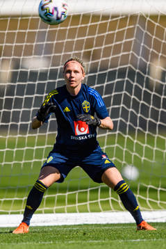 Goalkeeper Jennifer Falk
