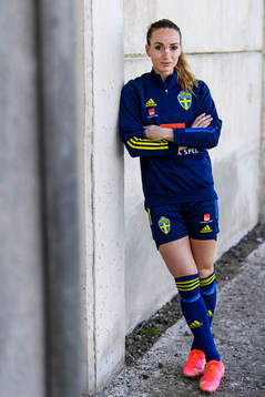 Kosovare Asllani poses for portrait