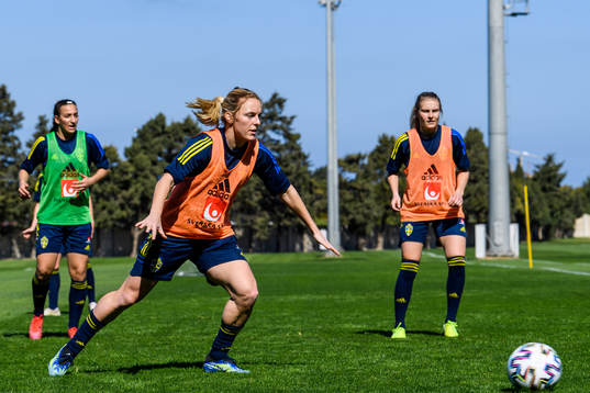 Mimmi Larsson and Amanda Nildén
