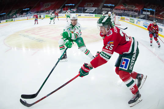 Rögles Erlend Lesund och Frölundas Elmer Söderblom