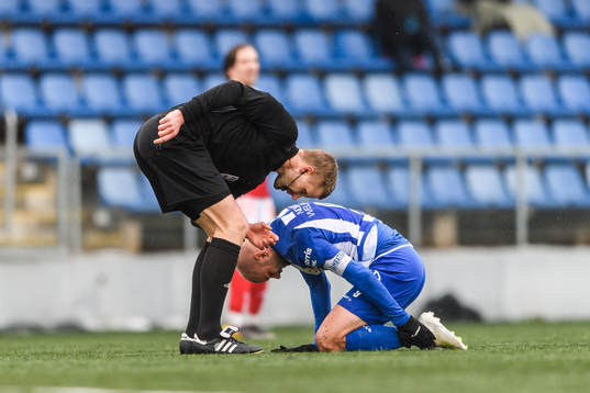 IFK Göteborgs Robin Söder har ont