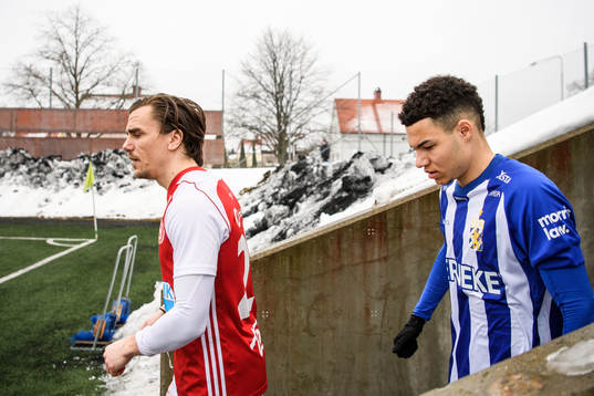 Sandvikens Jimmy Hansson och IFK Göteborgs Alexander