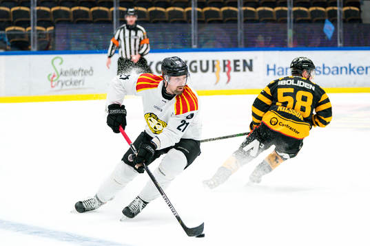 Brynäs Patrik Berglund och Skellefteås Oskar Nilsson