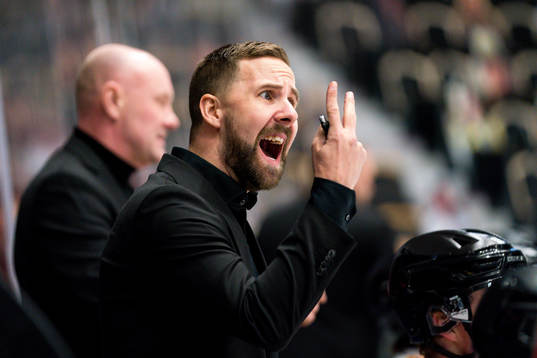 Brynäs assisterande tränare Viktor Stråhle