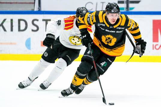 Skellefteås Pär Lindholm och Brynäs Jadeon Descheneau