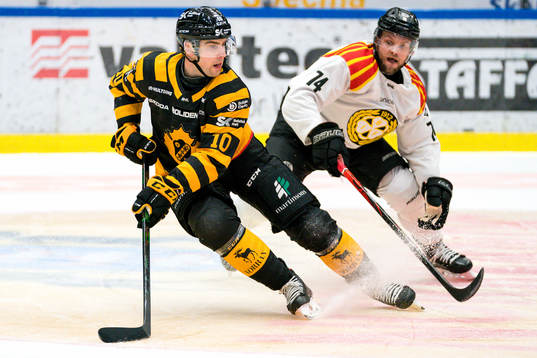 Skellefteås Joakim Lindström och Brynäs Chad Billins