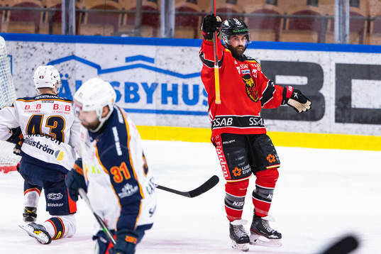 Luleås Jack Connolly jublar