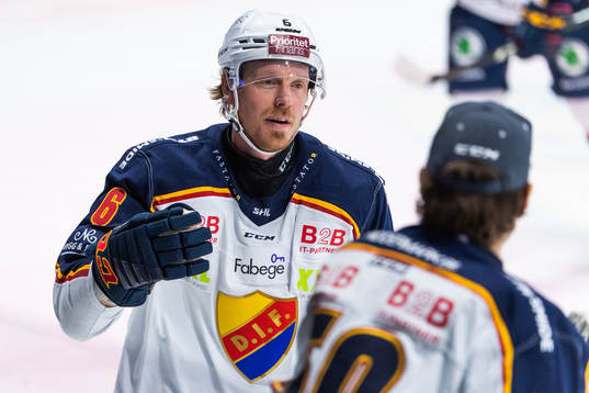 Djurgårdens Ryan Stoa jublar