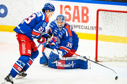 Oskarshamns målvakt Joe Cannata och Andrew O´Brien