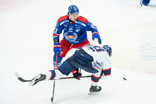 Oskarshamns Andrew O´Brien och Linköpings Jaakko Rissanen