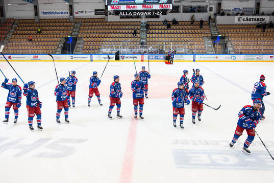 Oskarshamns spelare jublar