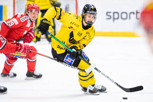 Modos Patrik Karlkvist och Västerås Simon Edvinsson