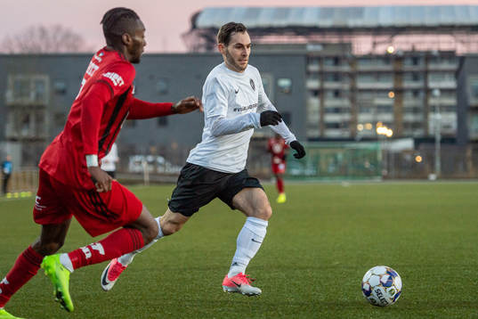 Landskronas Alexander Tkacz mot Östersunds Blair Sebastian