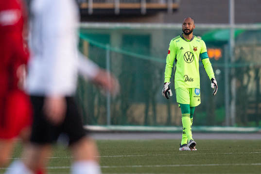 Östersunds målvakt Aly Keita