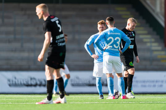 Malmö FFs Anders Christiansen och Marcus Antonsson deppar