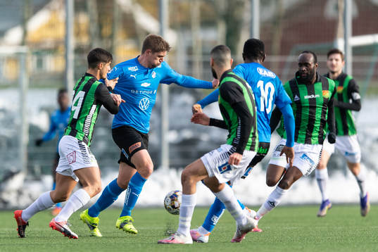 GAIS Emin Grozdanic och Halmstads Mikael Boman