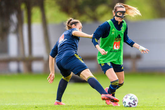Rusul Rosa Kafaji and Kosovare Asllani