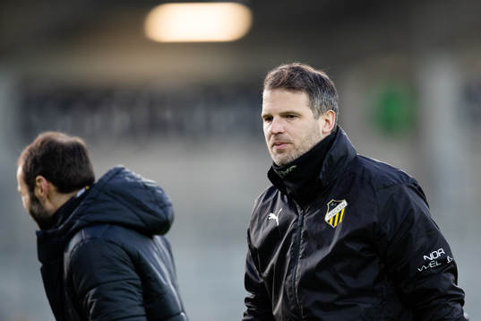 Häckens assisterande tränare Robert Vilahamn