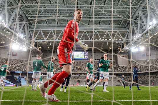 Brages målvakt Viktor Frodig