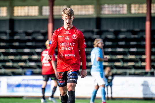 Trelleborgs Sebastian Ellhult deppar