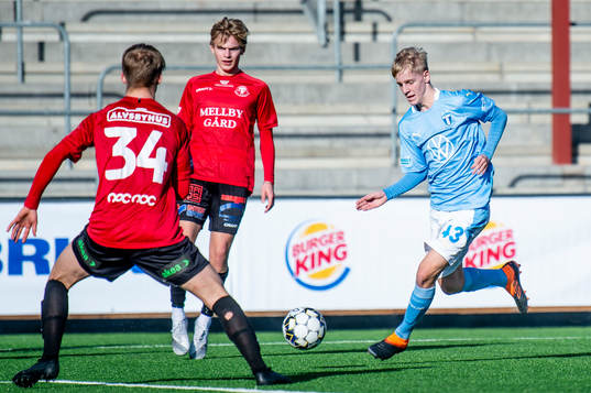 Malmö FFs Emil Lindman mot Trelleborgs Sebastian Ellhult
