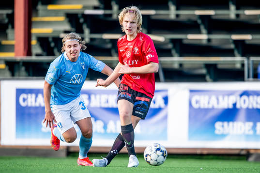 Trelleborgs Simon Gottfridén mot Malmö FFs Sebastian