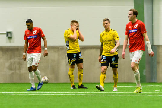 Elfsborgs Per Frick deppar
