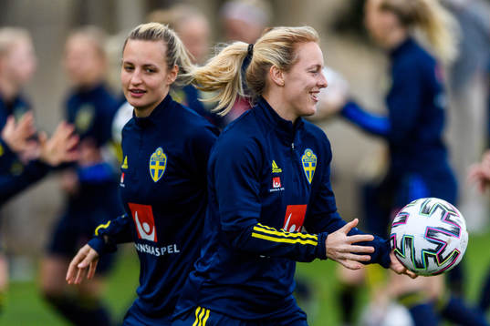 Nathalie Björn and Mimmi Larsson