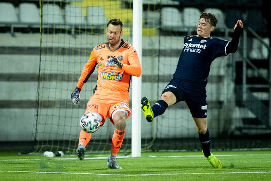 Utsiktens Jonathan Liljedahli kamp med Falkenbergs Viktor