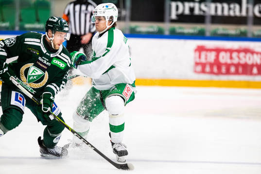 Färjestads Per Åslund och Rögles Erlend Lesund