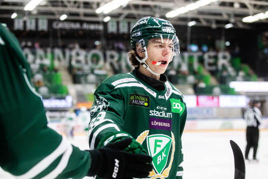 Färjestads Albert Johansson jublar