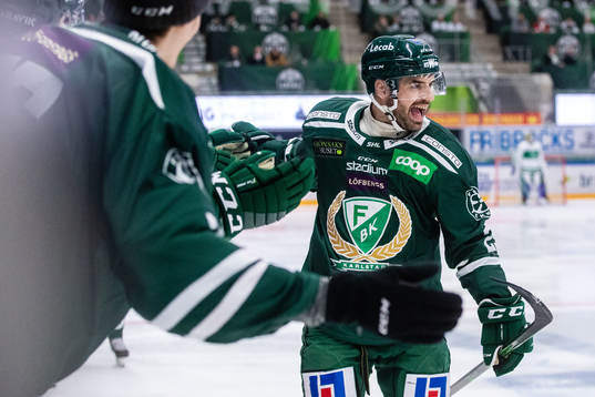 Färjestads Martin Johansson jublar