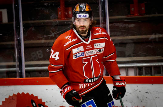 Örebros Nick Ebert jublar