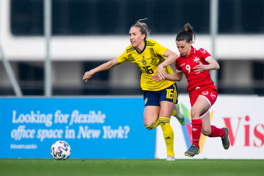 Julia Roddar of Sweden and Alishia Sultana of Malta