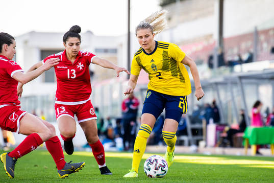 Maria Farrugia of Malta and Amanda Nilden of Sweden