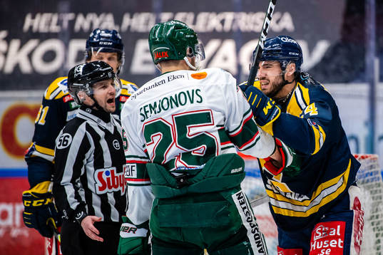 Tingsryds Roman Semjonovs och Södertäljes Jacob Dahlström