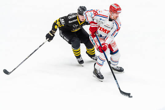 s Samuel Solem och Timrås Patrick Wiercloch