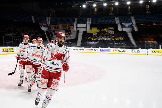 Timrås Jeremy Boyce-Rotevall jublar
