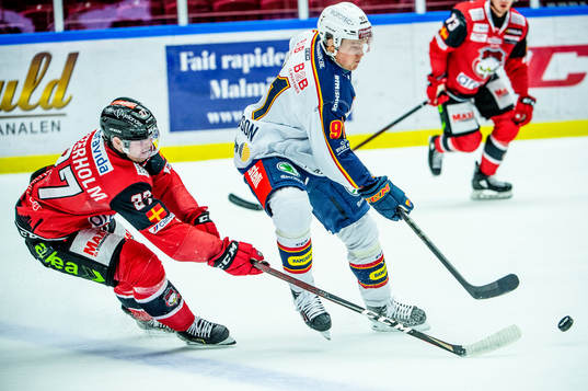 Malmö Redhawks Ponthus Westerholm mot Djurgårdens Linus